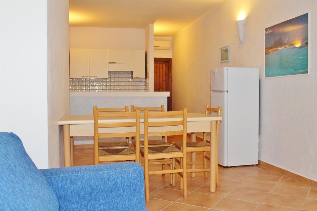بالاو Residence Blue Corner Porto Pollo المظهر الخارجي الصورة