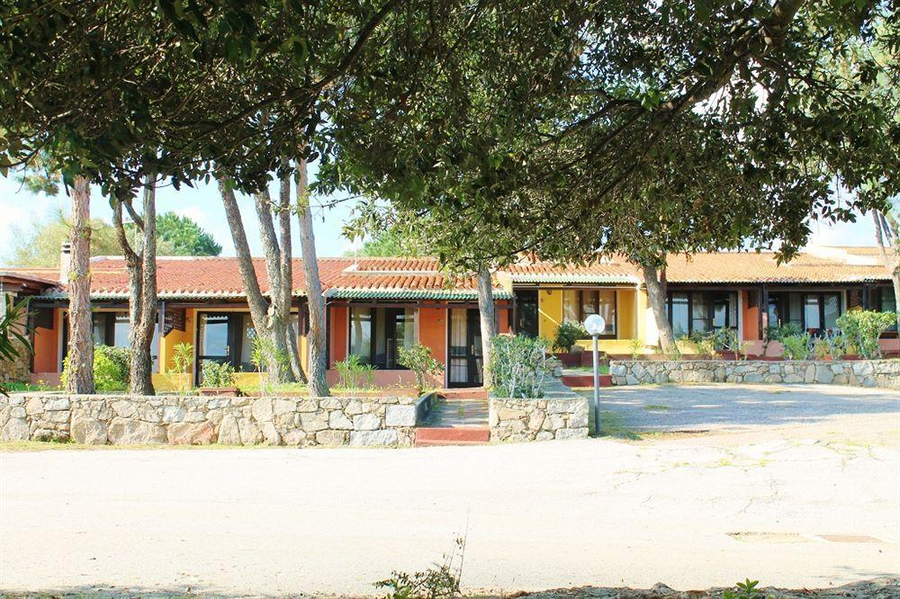 بالاو Residence Blue Corner Porto Pollo المظهر الخارجي الصورة