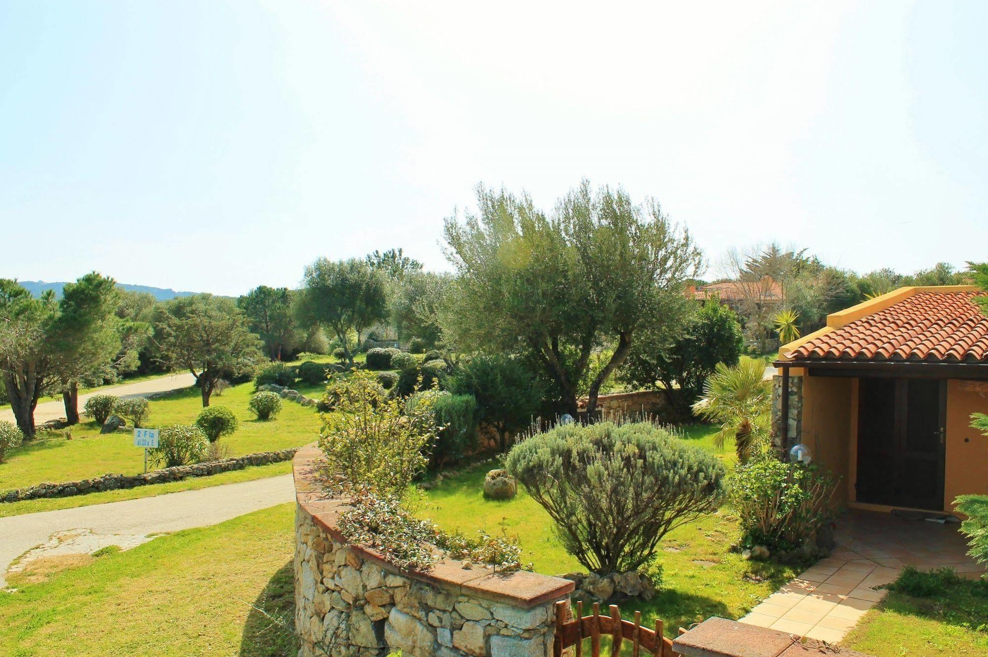 بالاو Residence Blue Corner Porto Pollo المظهر الخارجي الصورة