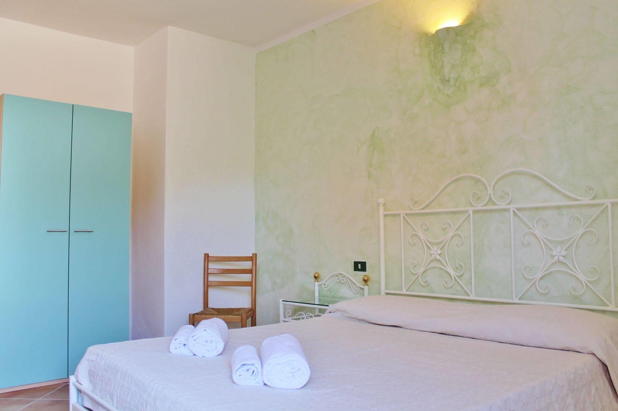 بالاو Residence Blue Corner Porto Pollo المظهر الخارجي الصورة